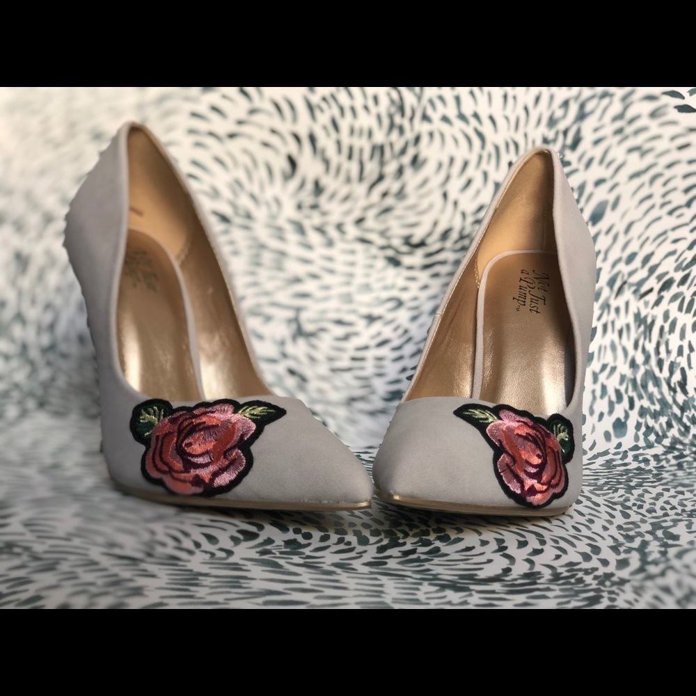 Fabulous soft grey heels